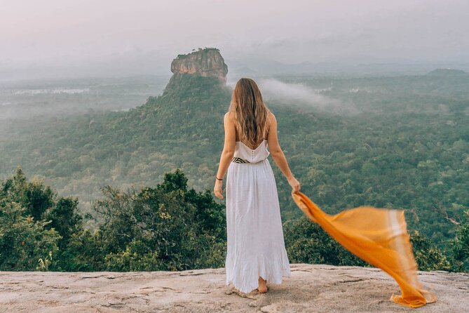 Sri Lanka; Professional Chauffeur Guide With Modern Vehicles - Key points to know before booking