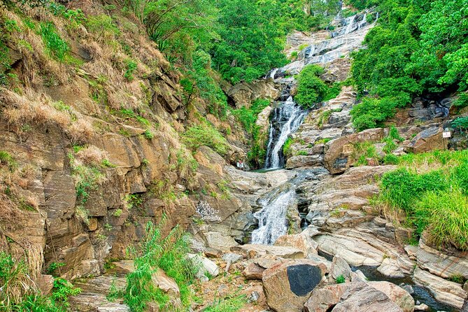 Sri Lanka tour 8 Days with a private driver, hotels, and vehicle - Day 6: Little Adam’s Peak, Nine Arch Bridge, and Unawatuna
