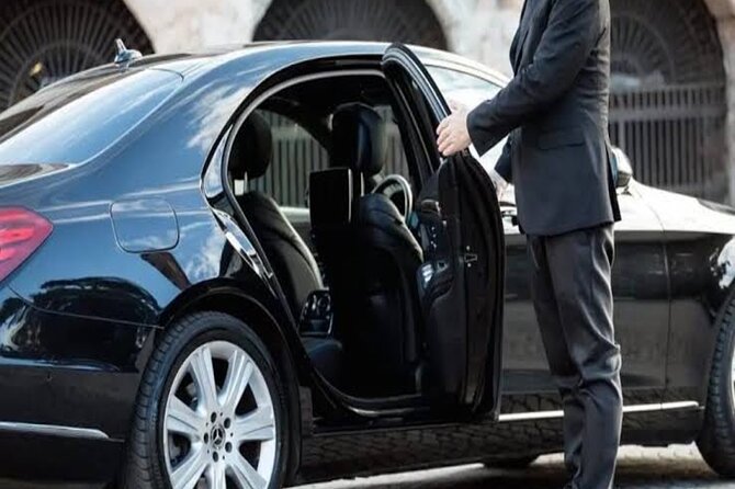 Starways Chauffeur - Airport Transfer & Chauffeurs in Melbourne - A Melbourne transfer built around timing