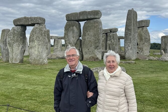 Stonehenge and Bath Private car with Chauffeur and Guide - A big day with two very different sights