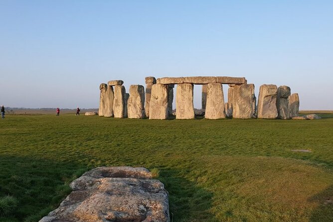 Stonehenge & Bath Private driverTours - Entering Bath and the Roman Baths