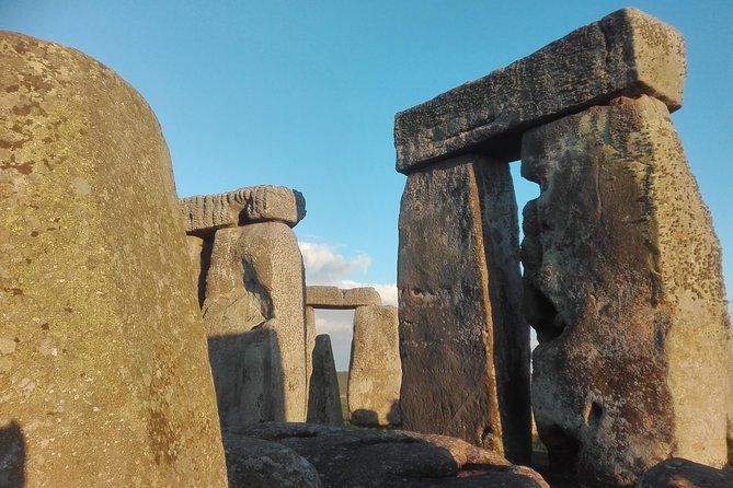 Stonehenge Independent Visit with Private Driver by Luxury Sedan - Arriving at Stonehenge before the crowds