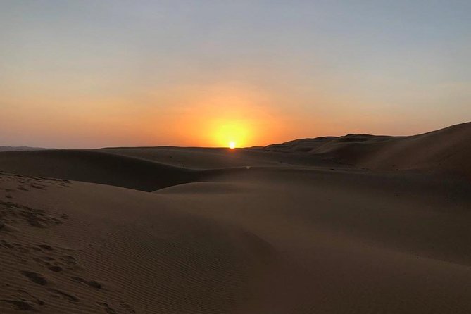 Sunrise Safari - Private car - Dune bashing across the morning sand