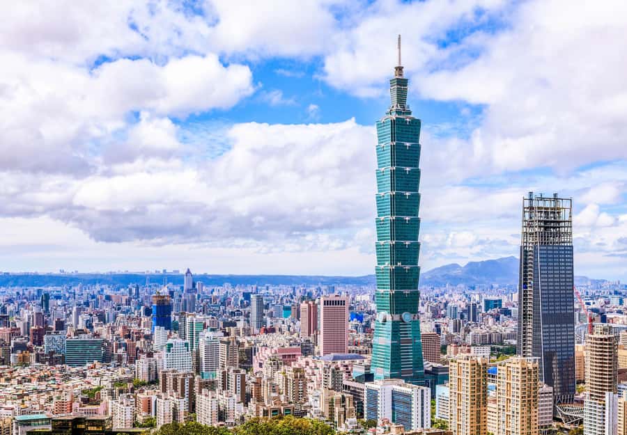 Taiwan Taipei: 8-Hour Customized Taipei City Exploration! - The guide can make or break the day