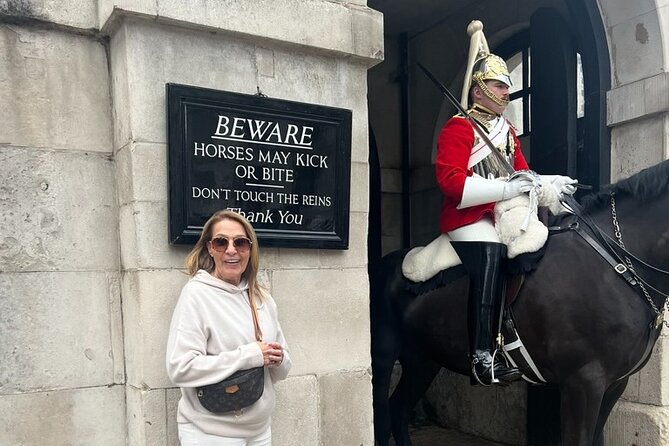 The Best of London In A Day Private Car with Driver Guide - A private car changes the pace of the day