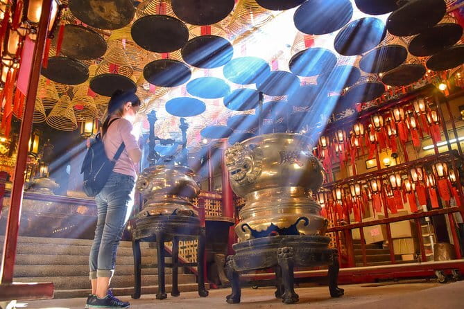 The Big Buddha & Lantau Island - Private Tour with Private Car - Food, timing, and the role of the guide