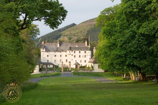 The Scottish Borders Full-Day Private Tour in a Luxury Minivan with Local Guide - Why this private Borders day works