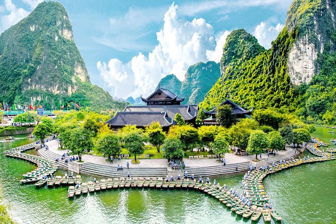 Top Highlights Ninh Binh Full Day Tours from Hanoi By Limousine - Mua Cave and the nearly 500-step climb