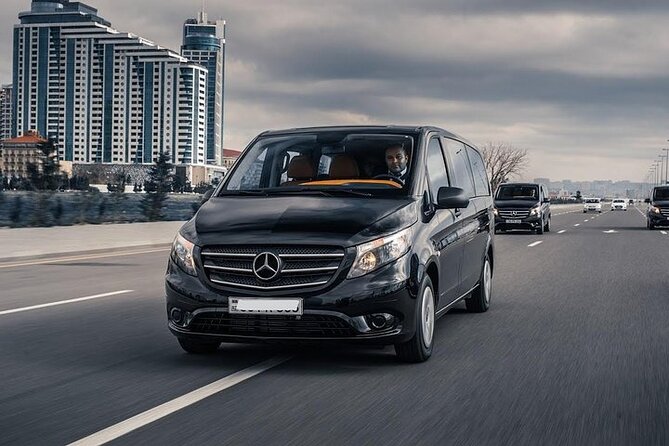 Transfer by Luxury Van from Girones City to Barcelona City - Who should book this transfer?