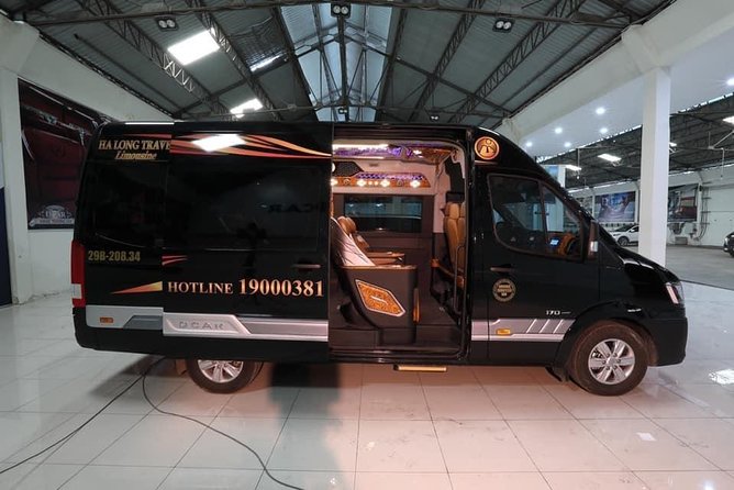 Transportation Service Hanoi - Sapa by Limousine - The 15-minute rest stop