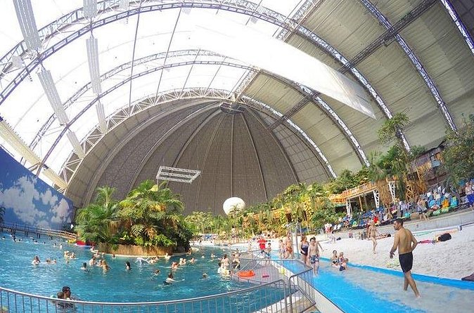 Tropical Islands full day by Private Car from Berlin - Why the six-hour schedule needs careful planning