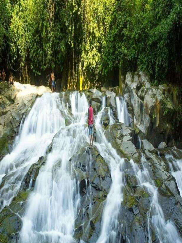Ubud: 4 Waterfalls Tour with Private Driver - Packing for wet rocks, warm roads, and swimming