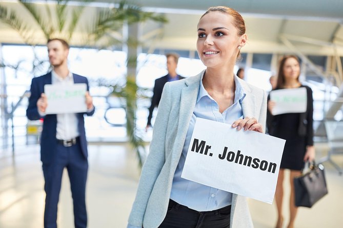 VIP Limo Transfers From & To Santorini Airport - A smooth landing at Santorini Airport