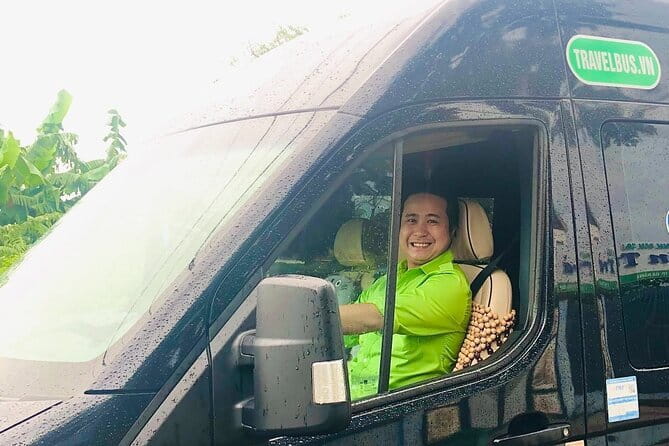 VIP Limousine: Hoi An to Hue Trip - Lang Co and the approach to Hue