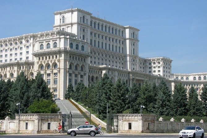 Visit Bucharest in just 2 hours with a Private Driver / Private Guide - The Arc of Triumph and Romania’s national story