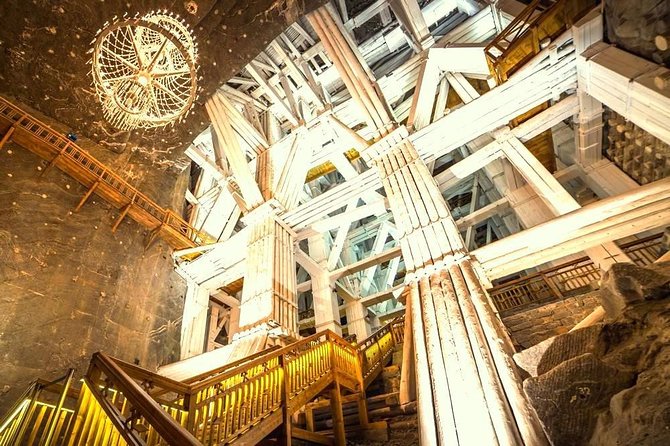 Wieliczka Salt Mine Guided tour from Krakow with a private car - From Krakow hotel door to Wieliczka entrance