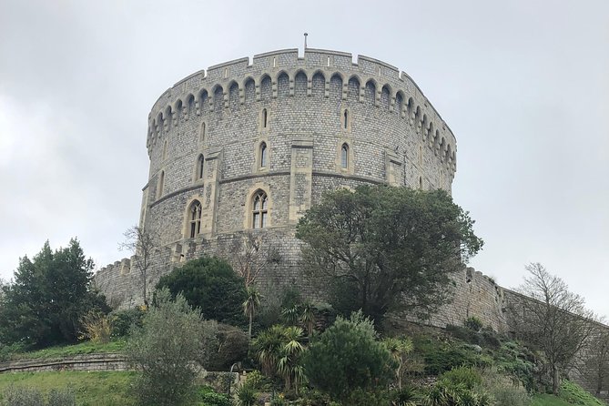 Windsor Castle and Stonehenge Private Car with Driver Guide - Booking advice for a smoother day
