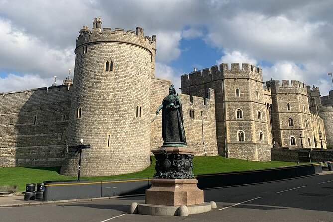 Windsor Castle Half Day Trip from London by Luxury Coach - Why Windsor Castle makes a good half-day outing