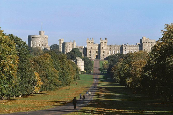 Windsor Castle, Stonehenge & Bath Private Car Tour from London - FAQ