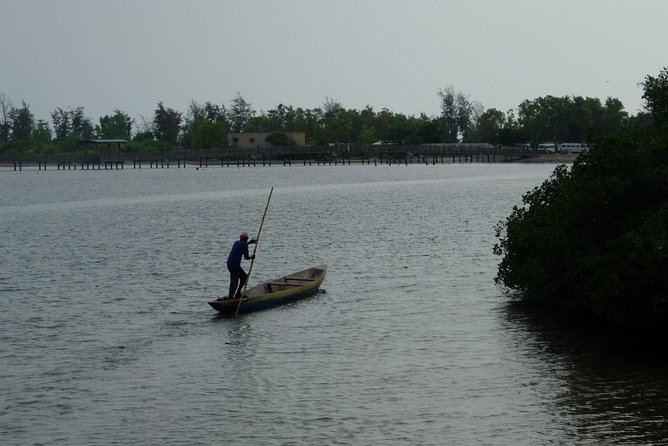 Your private driver & tour guide in Senegal-the shell island - Key points to know before you book
